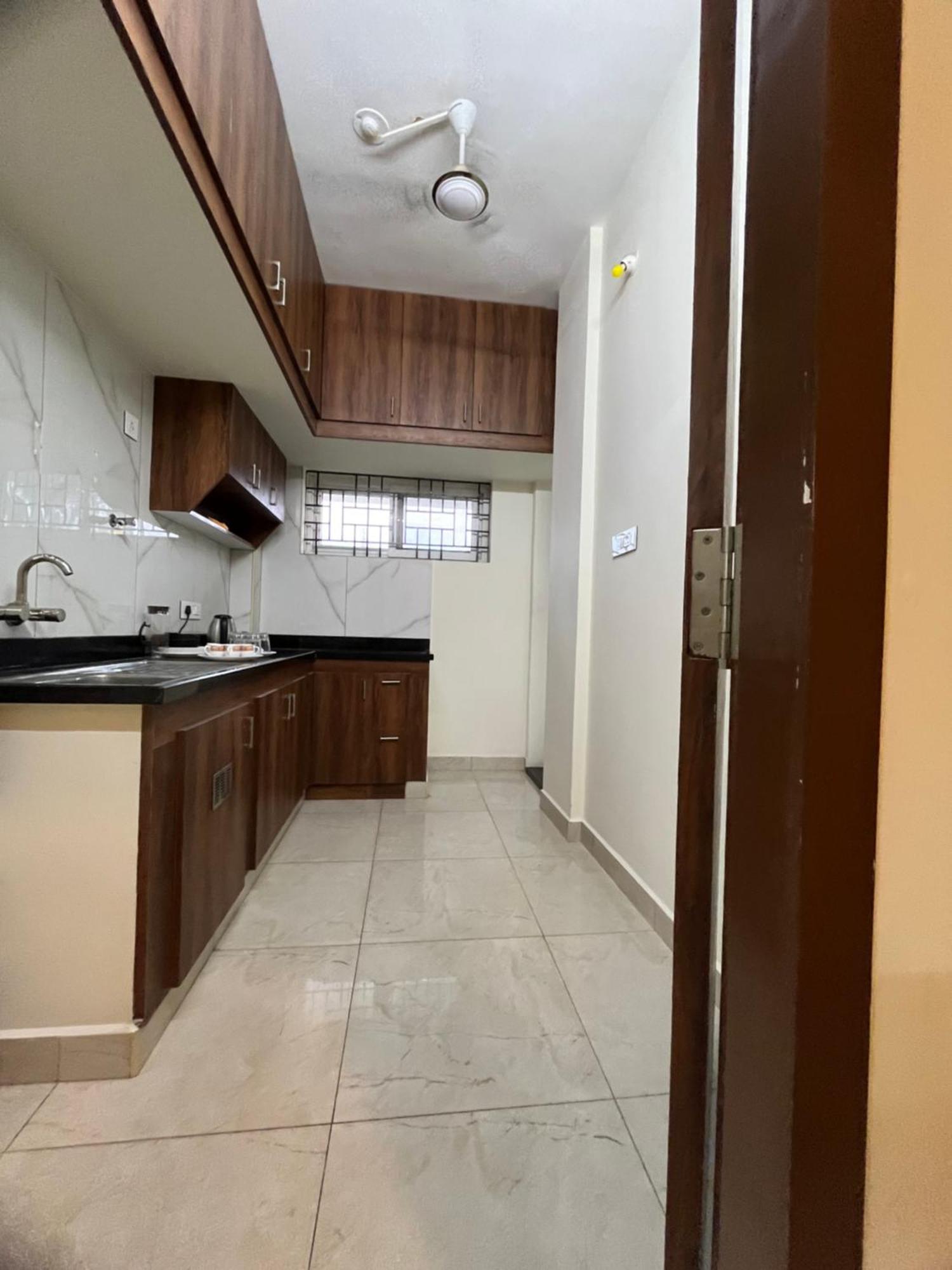 Апартаменты Girivalam Vista Residency Тируваннамалай Экстерьер фото